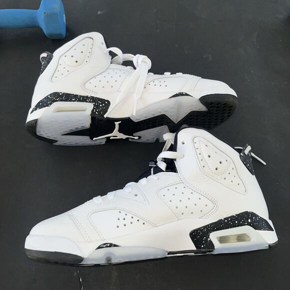 384665-112 Jordan 6 Retro Gs Reverse Oreo main image 6